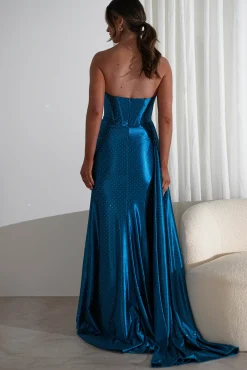 Pranvera Embellished Luxurious Gown | Peacock*Cinderella New